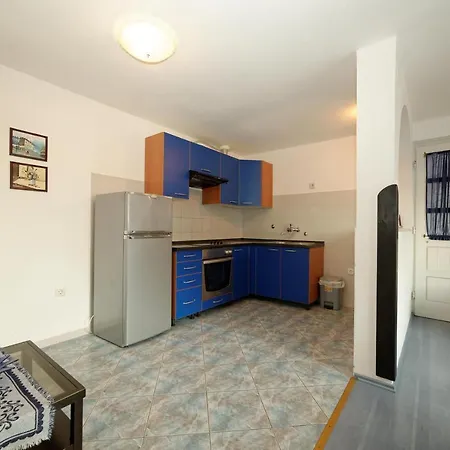 Apartments Udovicic Hh Guest house